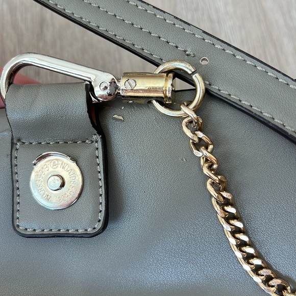 Chloé Faye Calfskin Bag - Picture 5 of 8